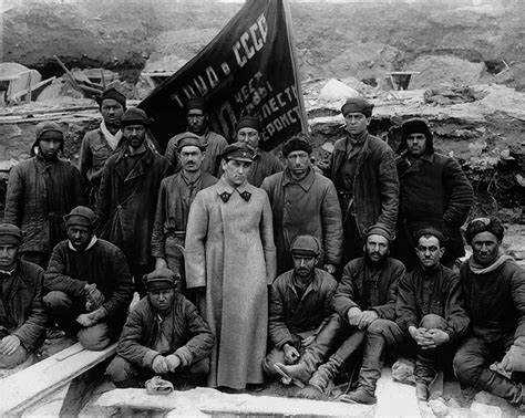 Кто содержался в ГУЛАГе: категории заключённых